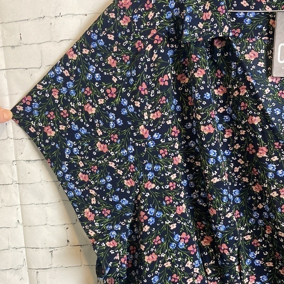 City Chic CCX NWT Meadow Floral Print Blouse Top XXL Dainty Feminine Romantic - Picture 9 of 16